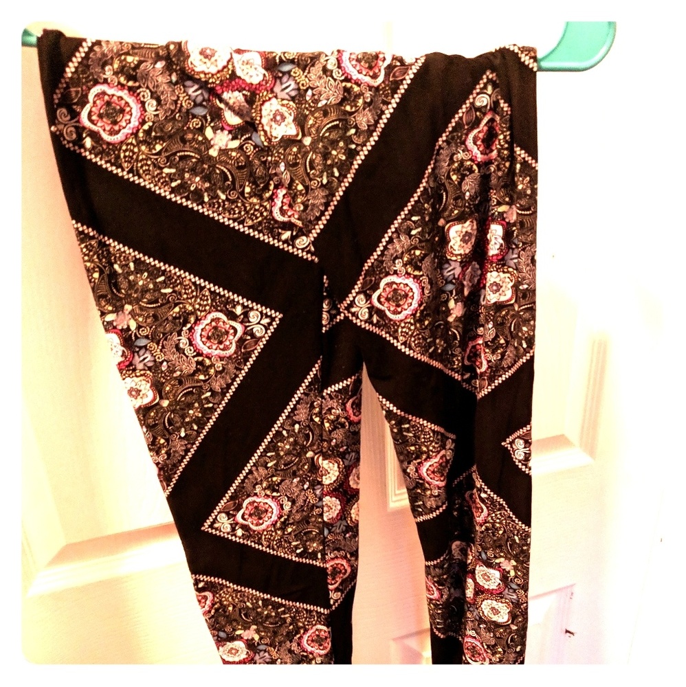 Floral Slimming Shaping Banded Leggings